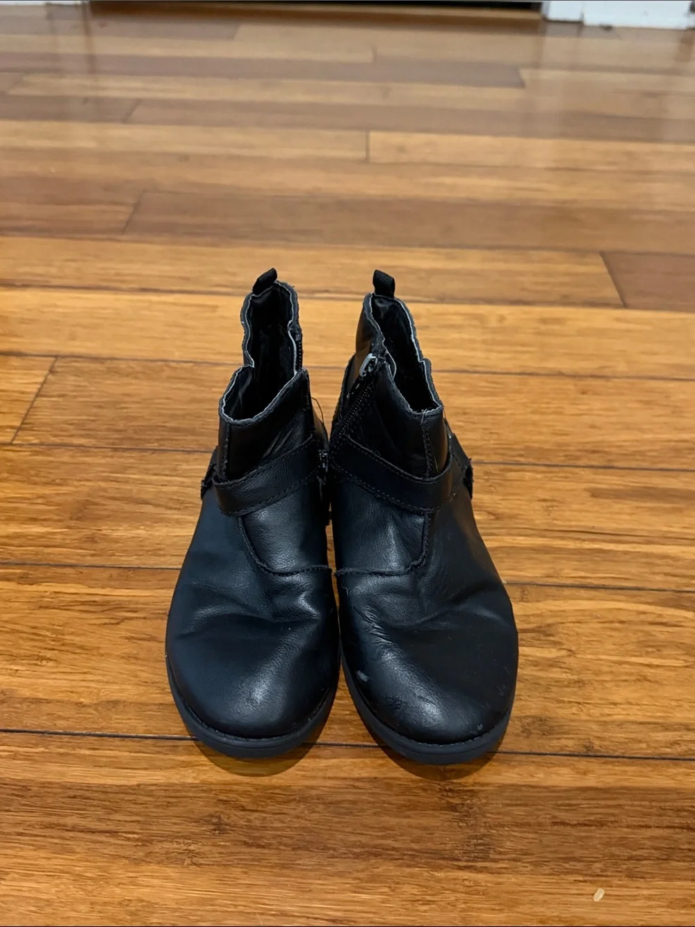 OshKosh B'gosh Black Leather-Look Ankle Boots for Kids Girls size 13
